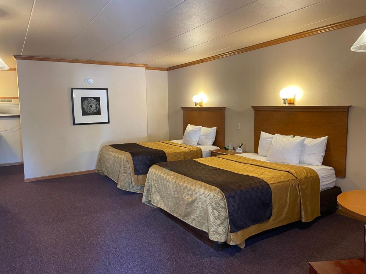 Amber'S Inn And Suites Wisconsin Dells Kültér fotó