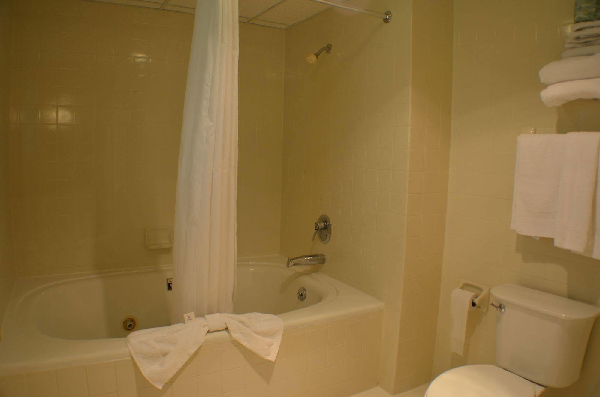 Amber'S Inn And Suites Wisconsin Dells Kültér fotó